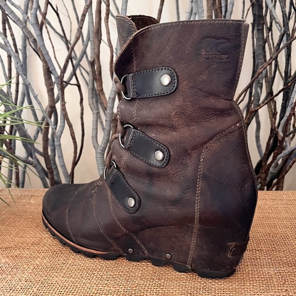 Sorel Joan of Arc Mid Wedge Booties Size 10 - Picture 6 of 12